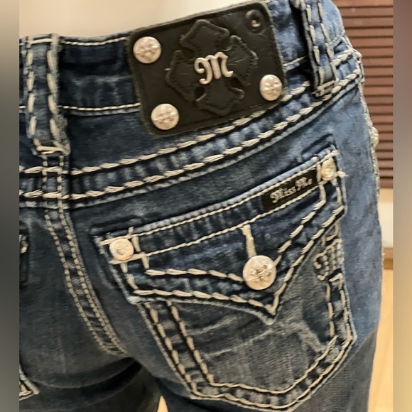 Miss Me distressed women’s Boyfriend Capri denim  blue jeans. - Picture 3 of 6